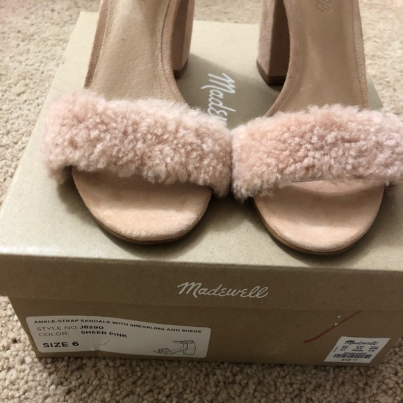NIB Madewell Shearling/Suede Block Heel Sandal - Picture 4 of 8